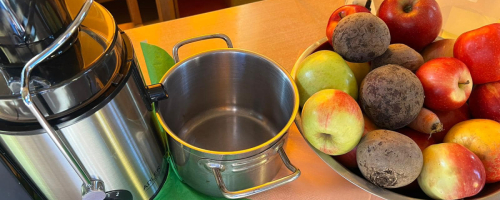 Projekt edukacyjny "WITAMINKI" - sok marchewkowo-buraczano-jabłkowy